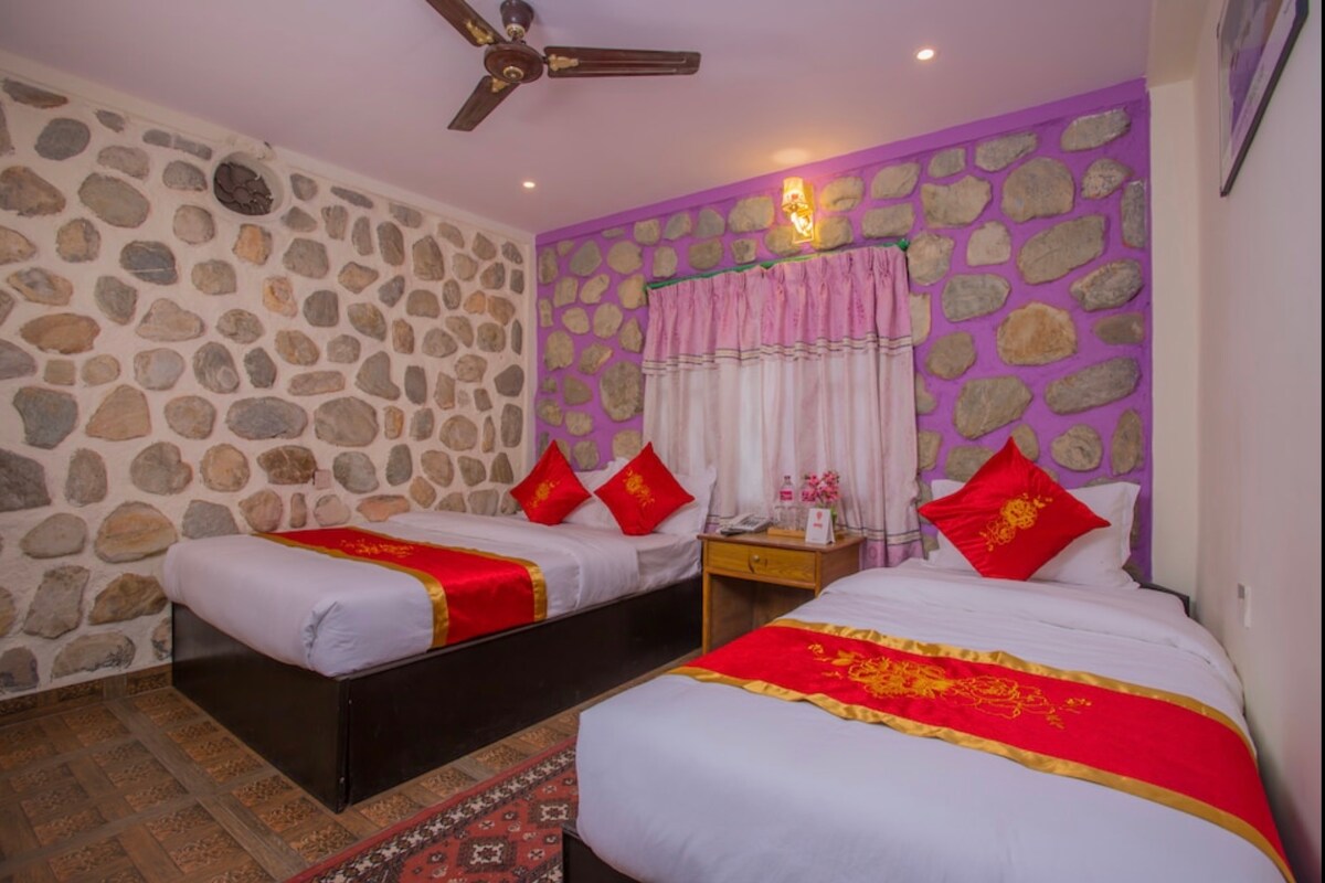 Hotel Fewa Corner and Restaurant — photo