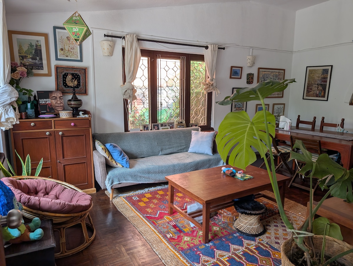 The Little Yellow House