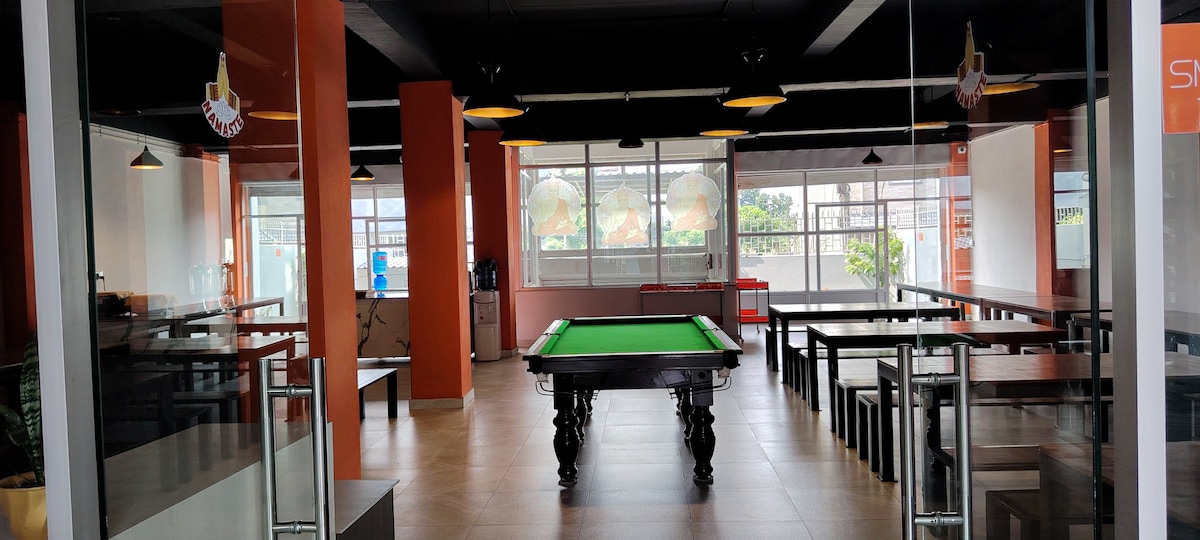 International Youth Hostel Inn — photo