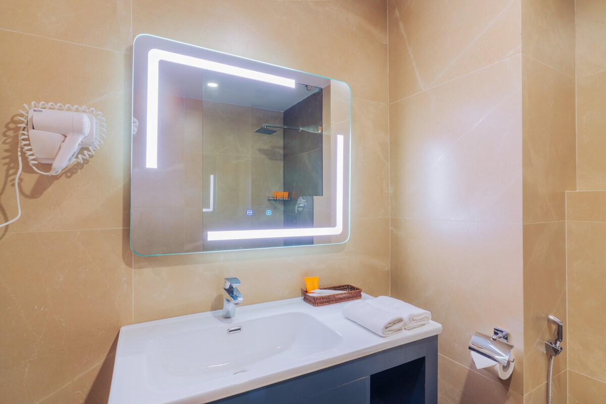 Pool Lanai Luxury Double Queen — photo