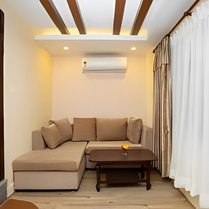 Family Room with Garden — photo