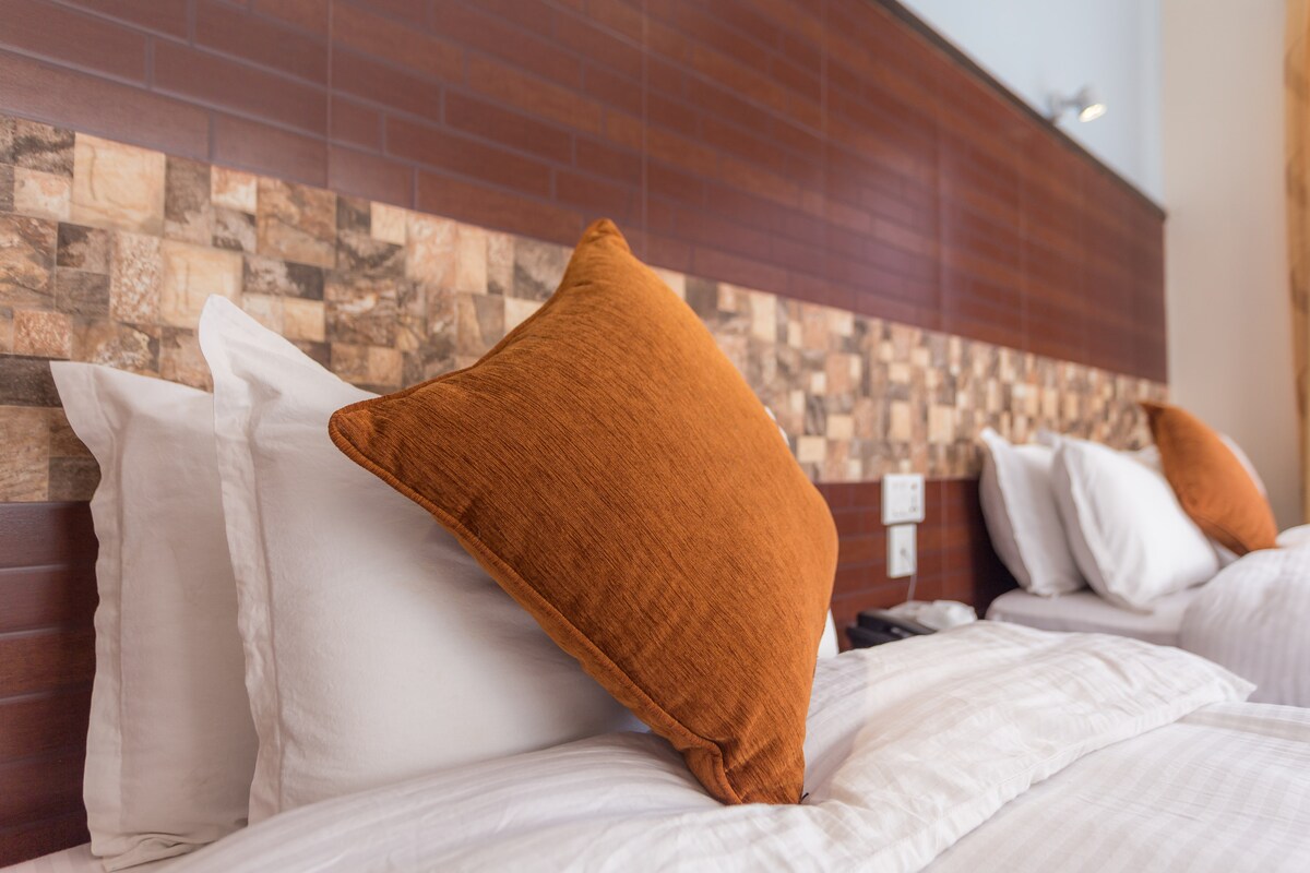 Standard room near Lakeside — photo