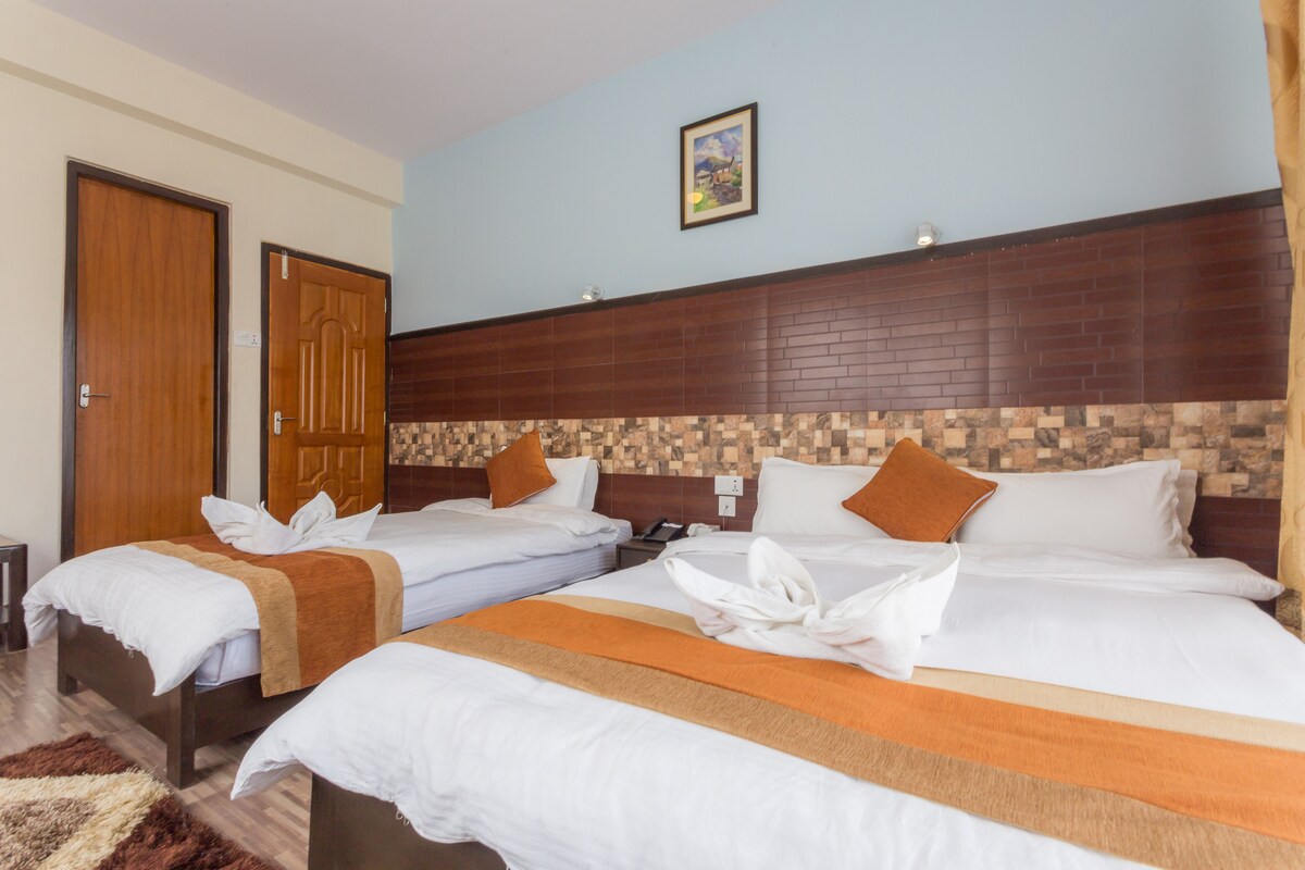 Standard room near Lakeside — photo