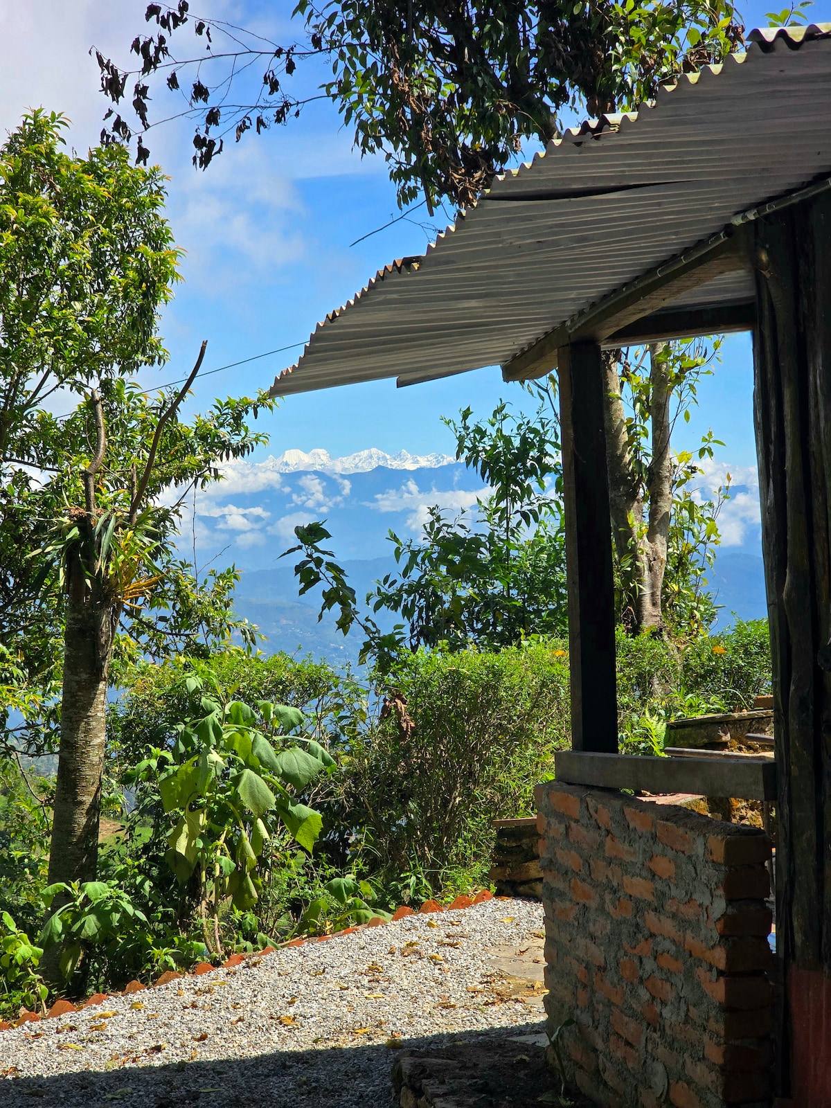 Cozy Studio Room w/ Backyard & Kitchen in Nagarkot — photo