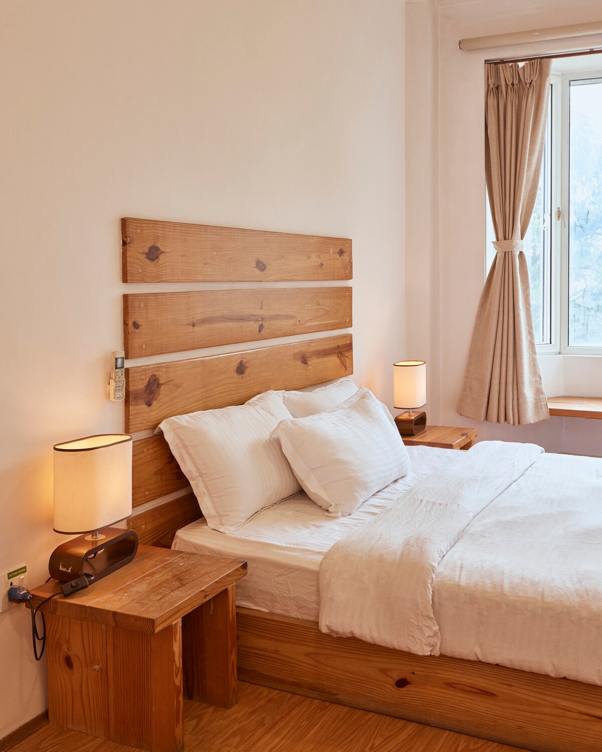 Soundproof 2BHK Apartment — photo