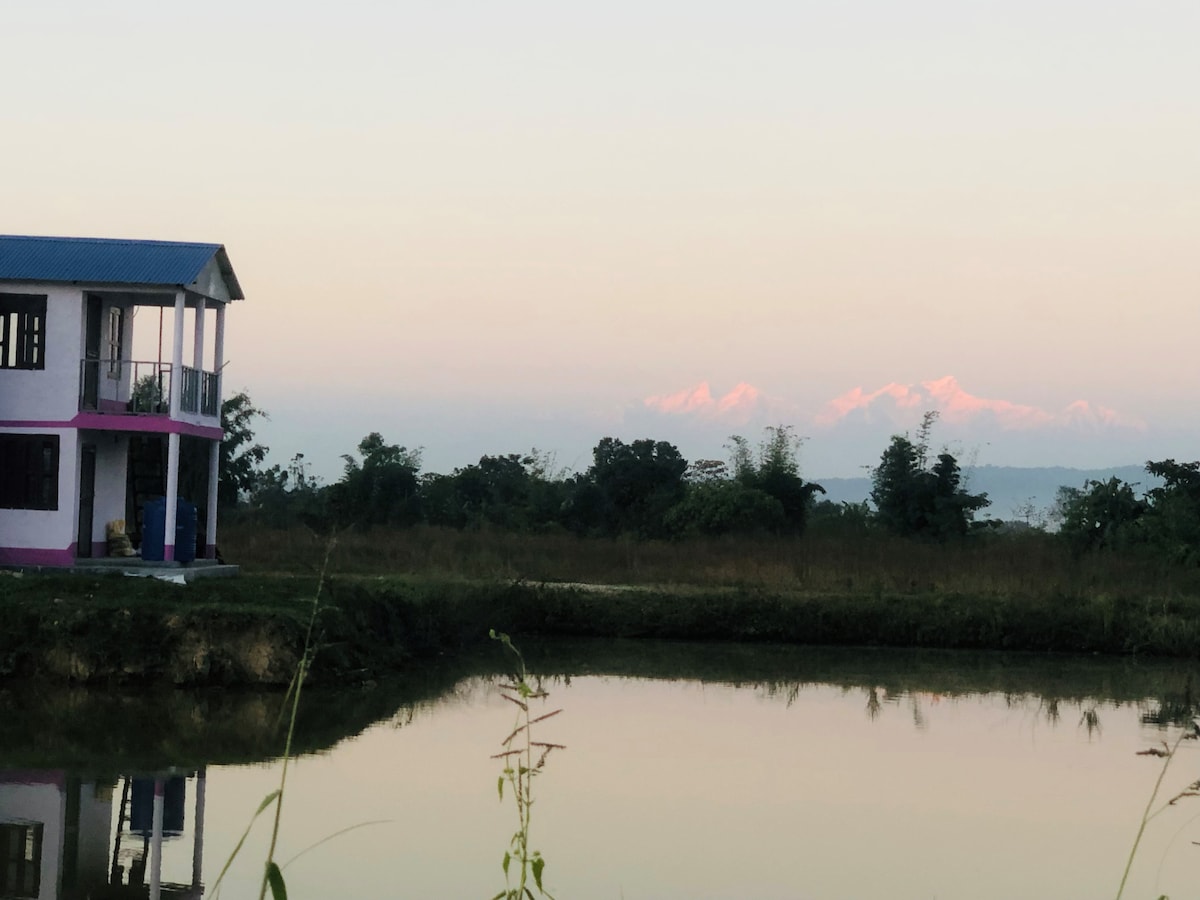Adorable two bedroom with attcahed bathroom.