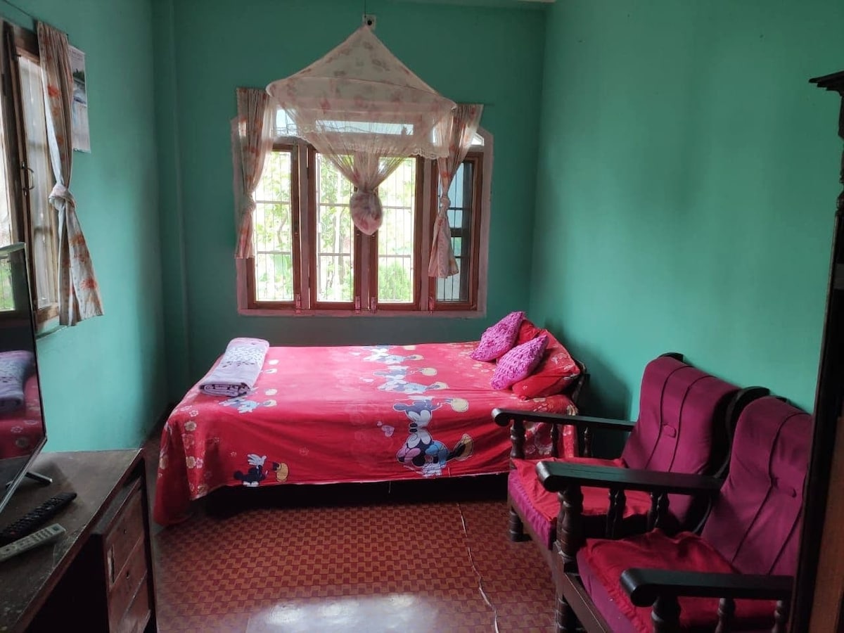 Lovely Nepali Family-Homestay