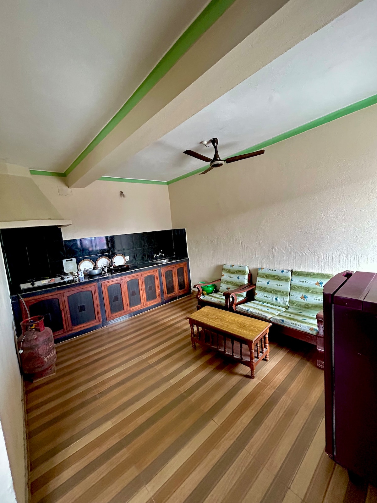 1 bedroom 1 kitchen Furnished — photo