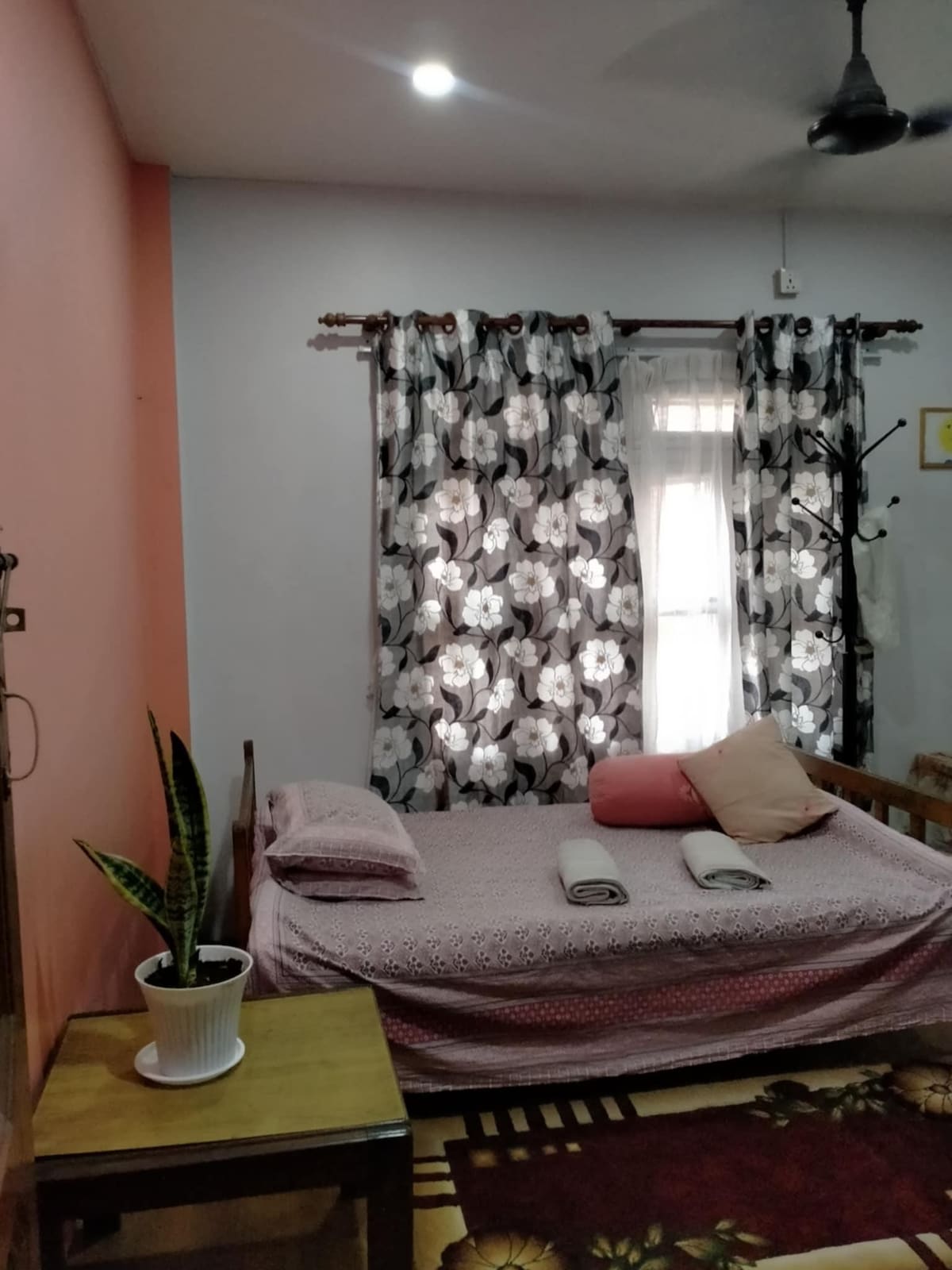 Peaceful and Homely 2 BHK, with attached kitchen