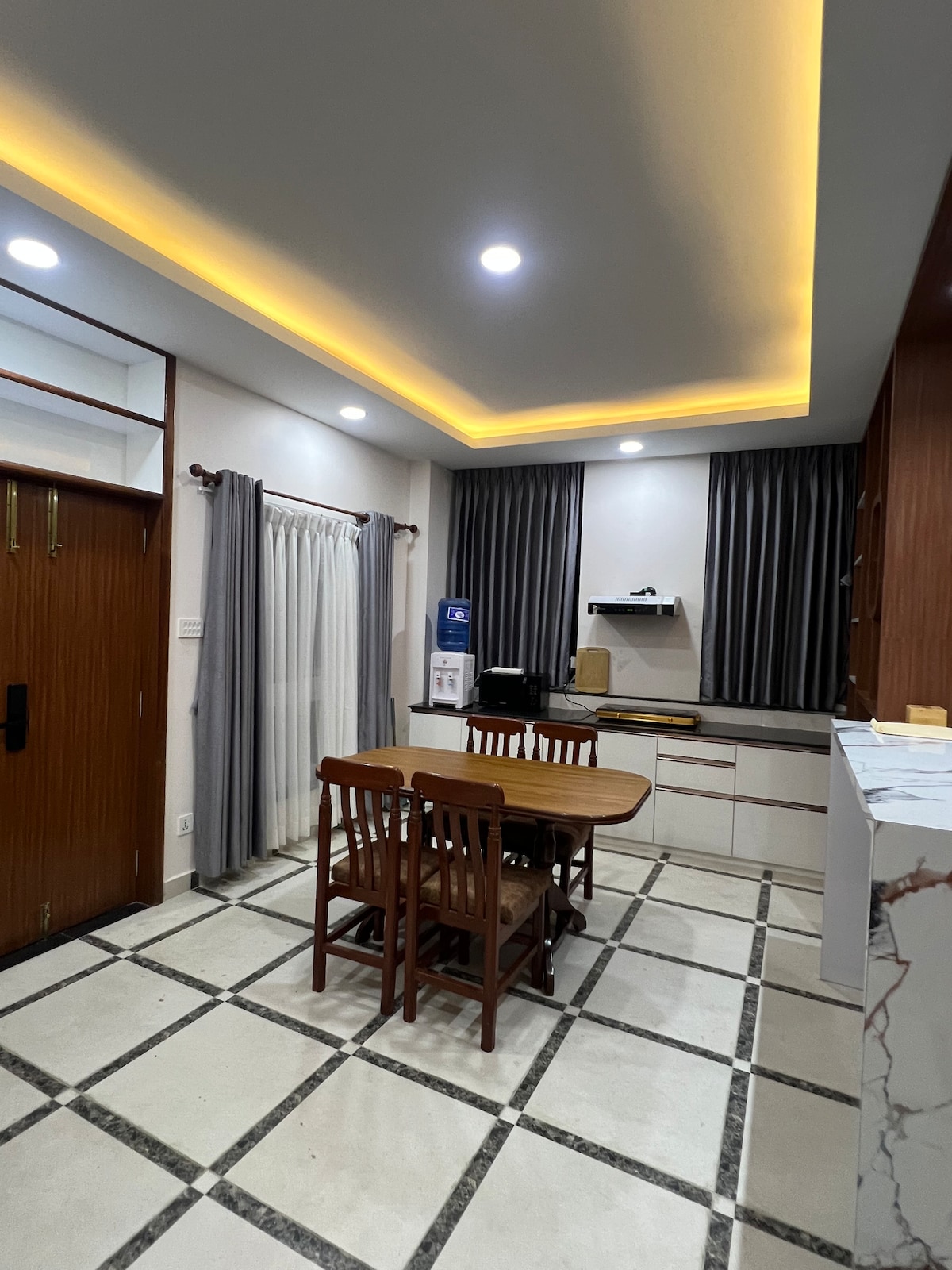 Inland Multi Cuisine & Stay — photo