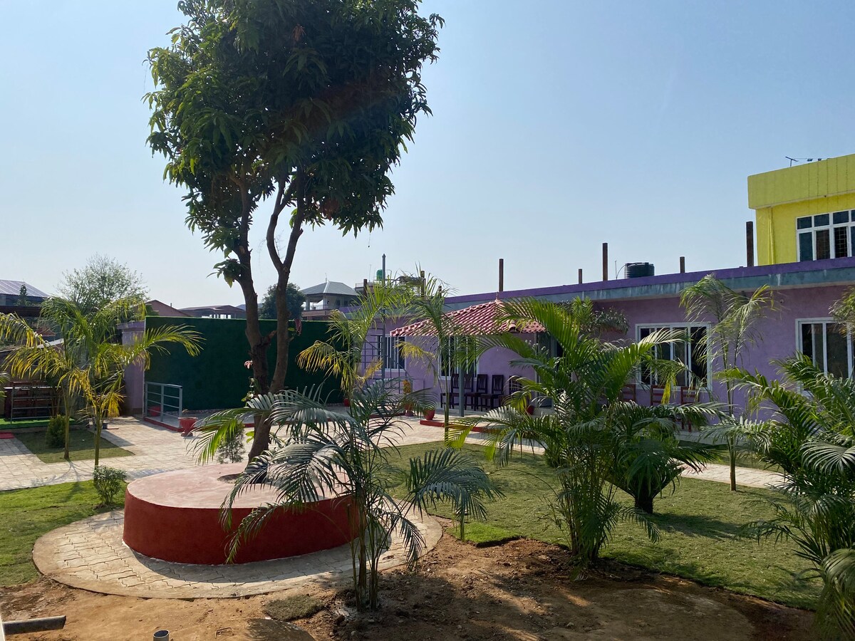 Hotel Kavya Inn Chitwan — photo