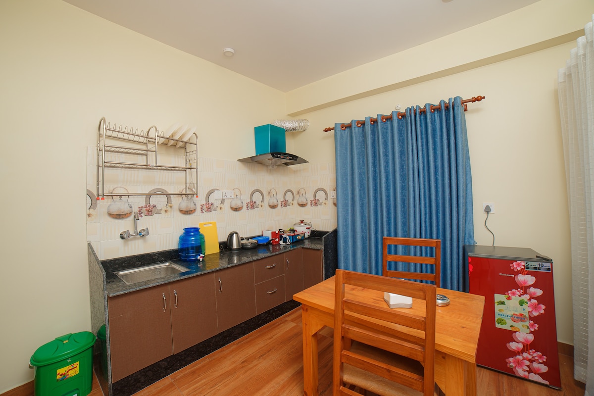 Lotus: Mountain view Apartment — photo