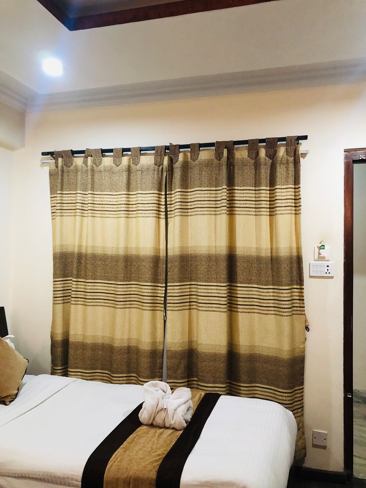 Thamel Hotel/Nepal/Triple Room — photo