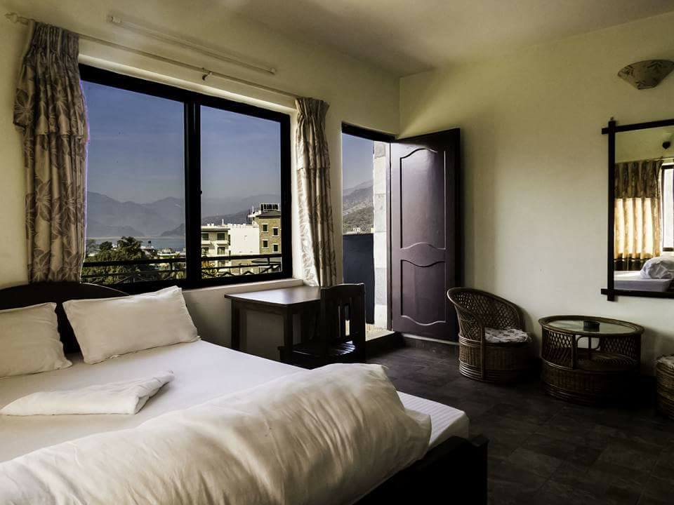 Apartment F, Rooftop, 5th floor