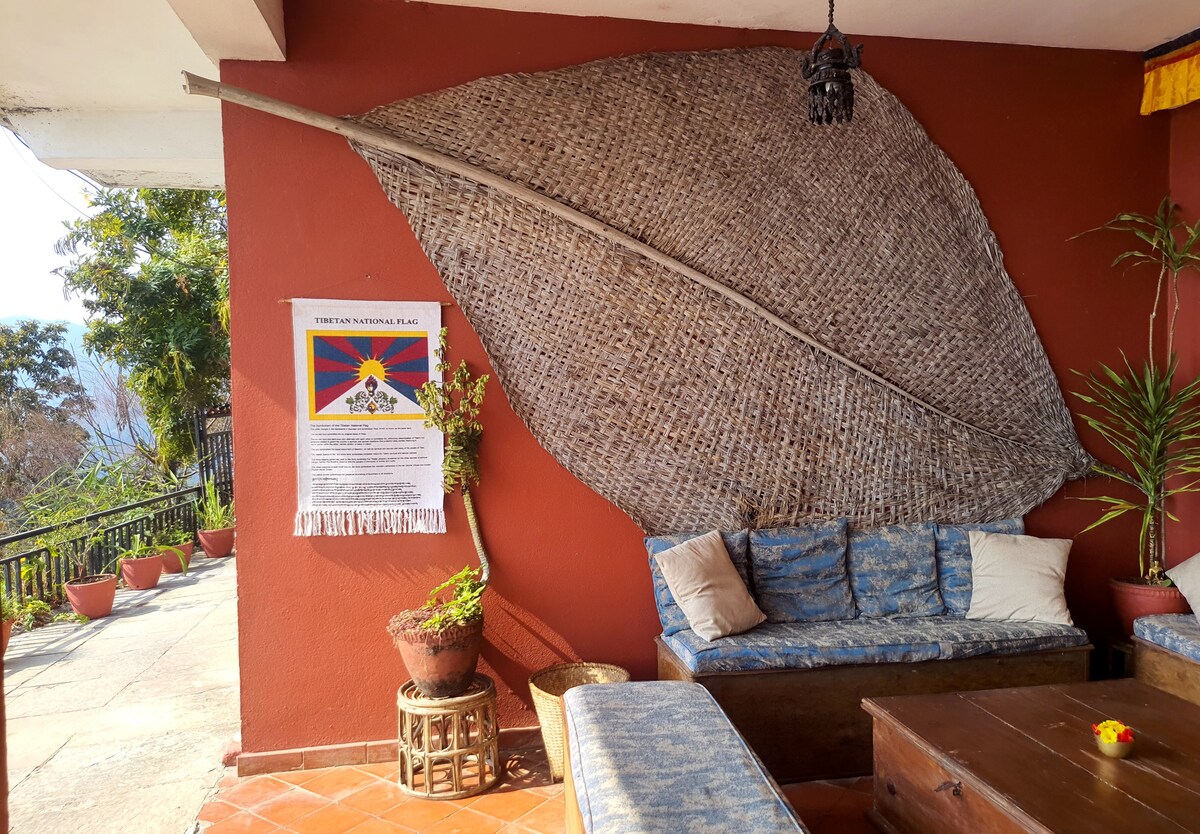 Peace Dragon Lodge - Double Room with Valley View — photo