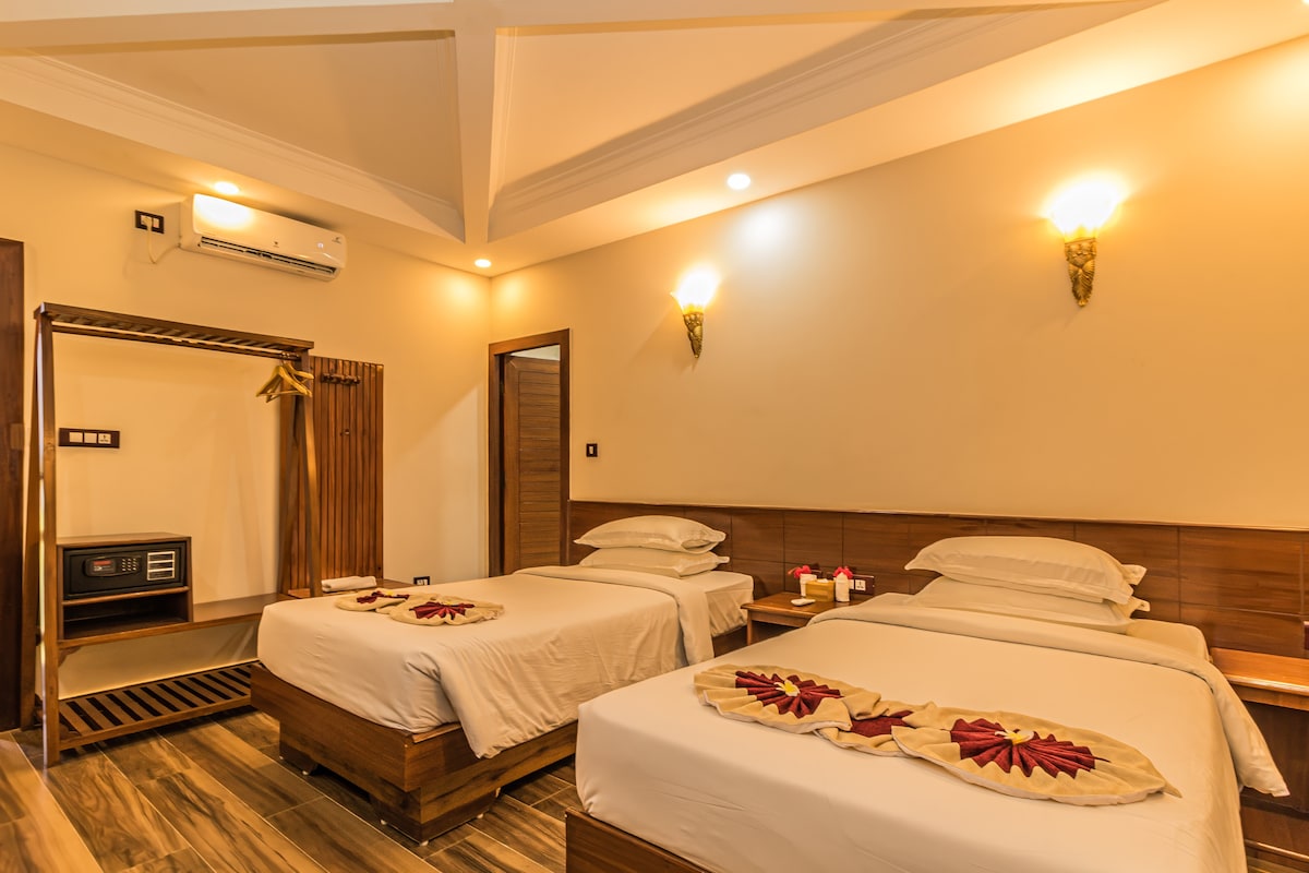 Kasturi Superior Twin - Munal and Mayur Resort — photo