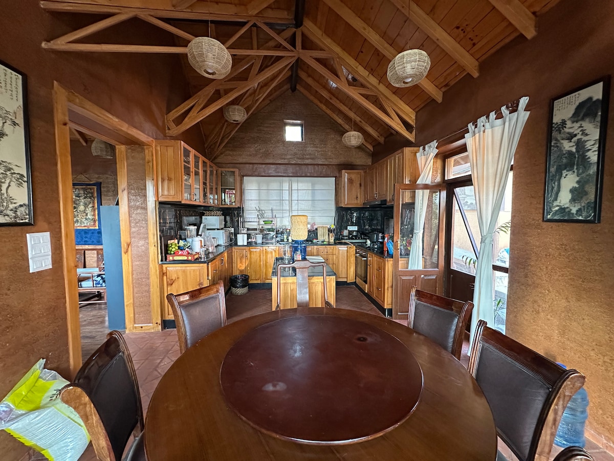 Luxury farm house near national park double room — photo