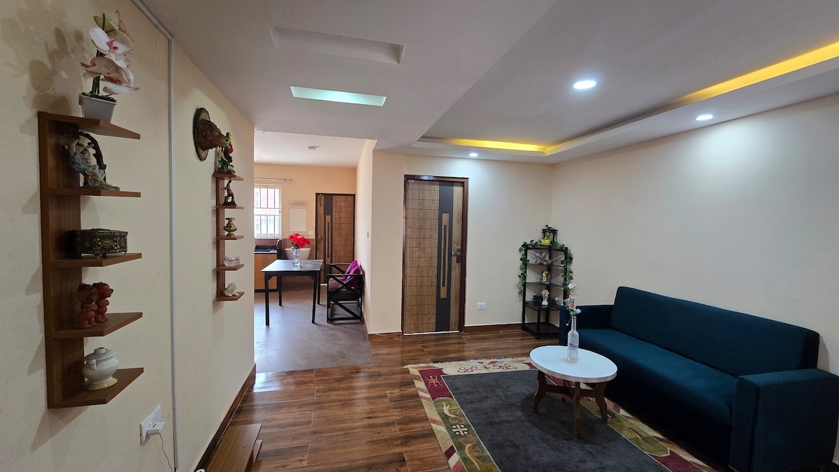 Peaceful 2BHK Apartment (Fully Furnished)