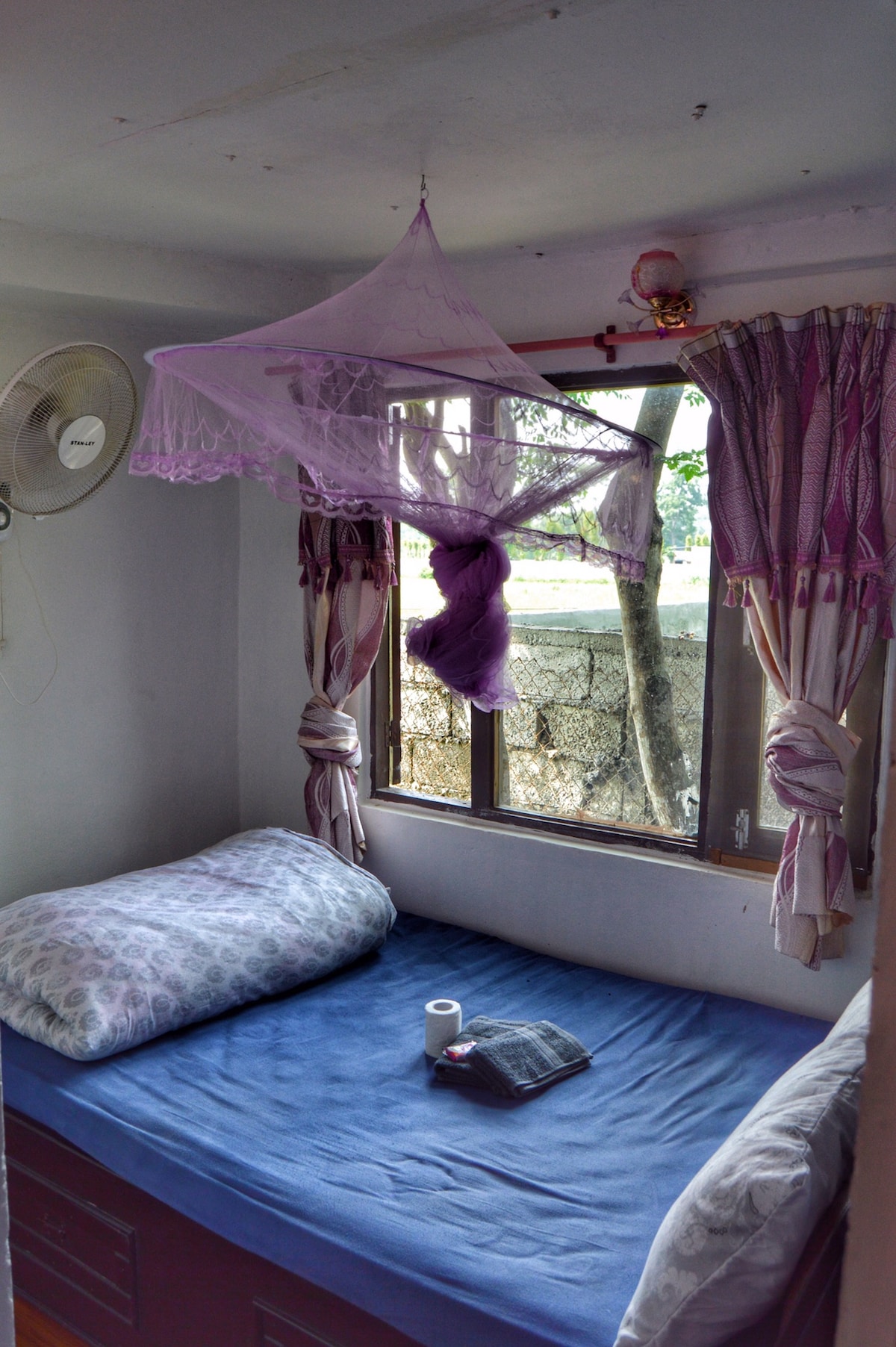 Garden Guesthouse - COZY HOME. Sauraha