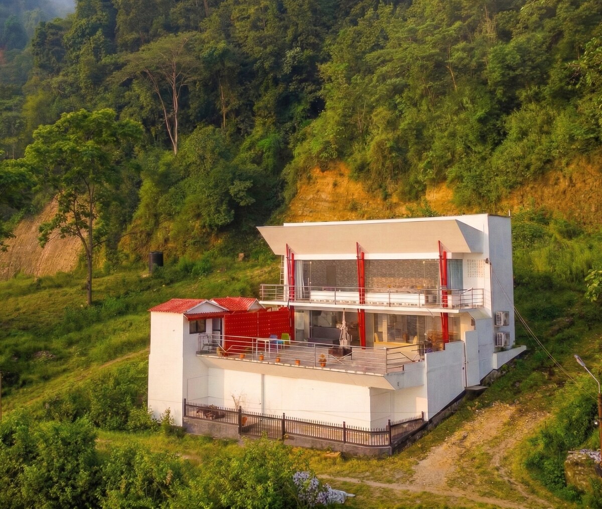 Private Hillside Nature Stay | Lake View & Camping