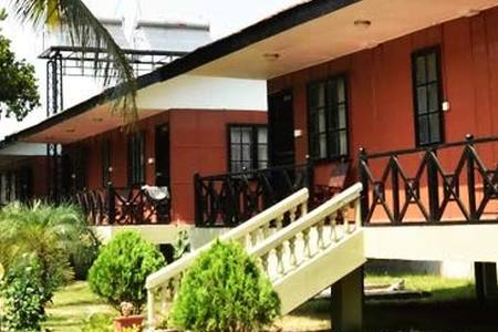 A Resort in Chitwan, a central part of Nepal — photo