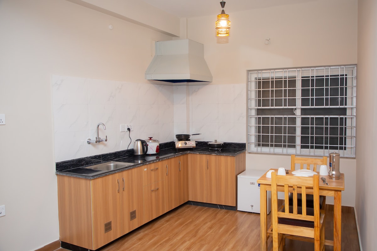 Deluxe Twin Bed Studio Apartment at Lakeside — photo