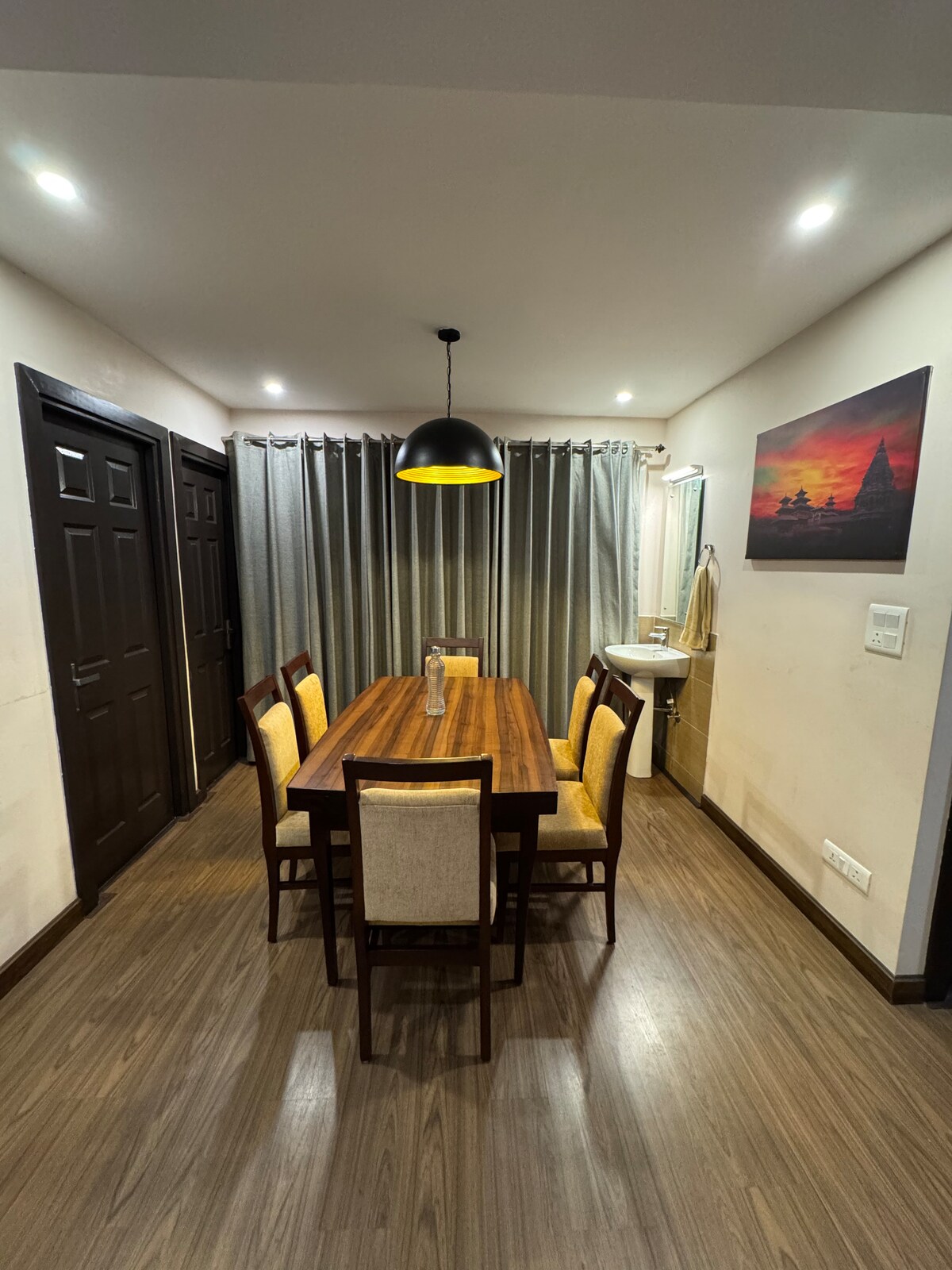 Sunny Grove Retreat — photo