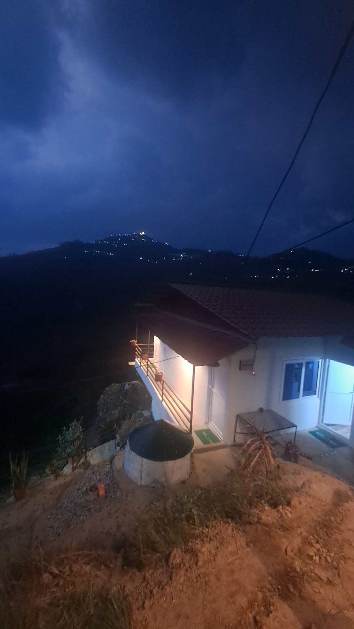 Kailash villa (cave cabin/lake front) — photo