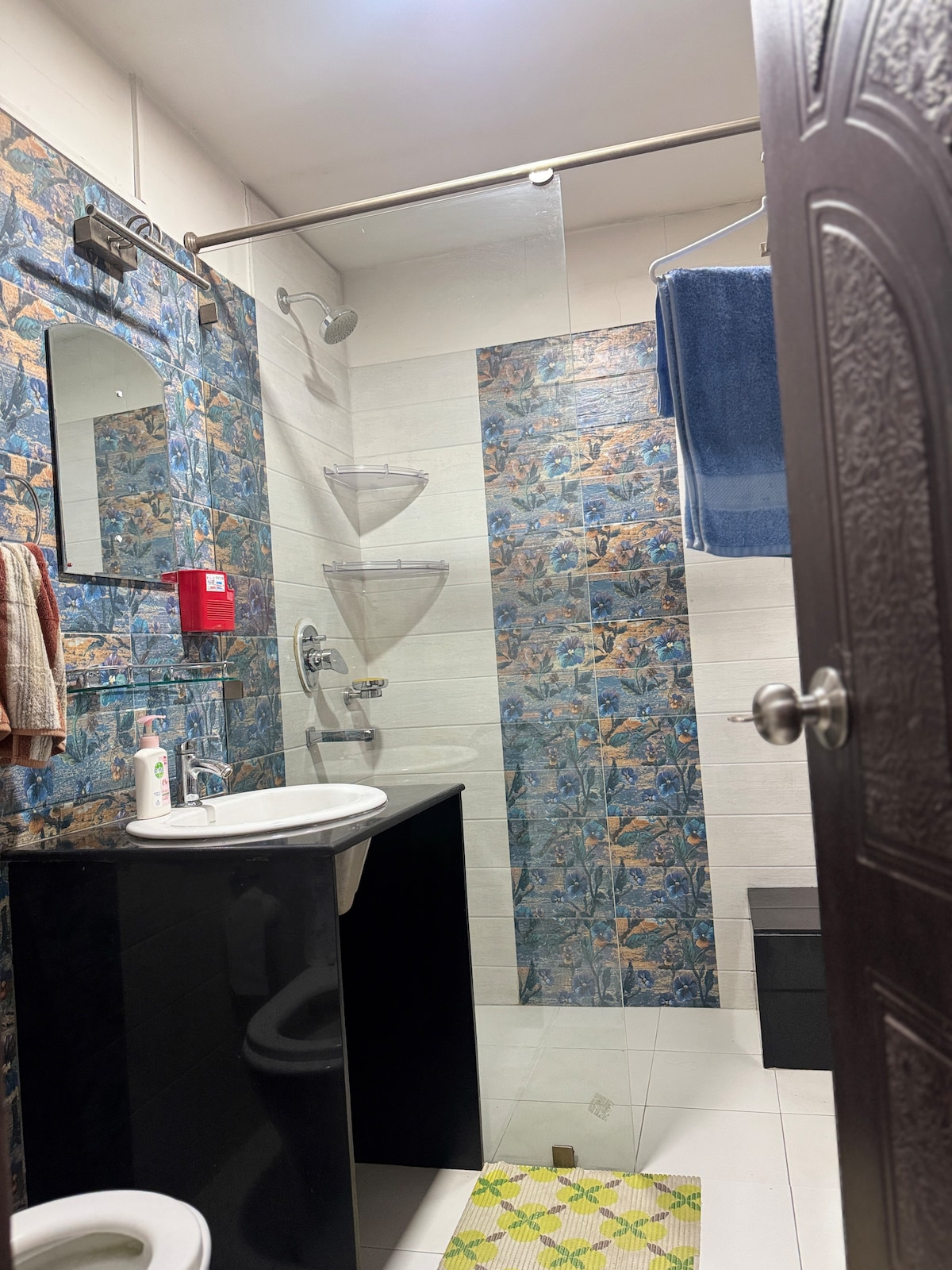 Stay near Takeoff — photo