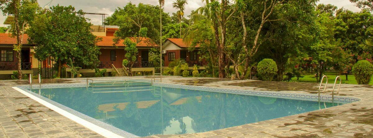 A Resort with pool in Nepal — photo