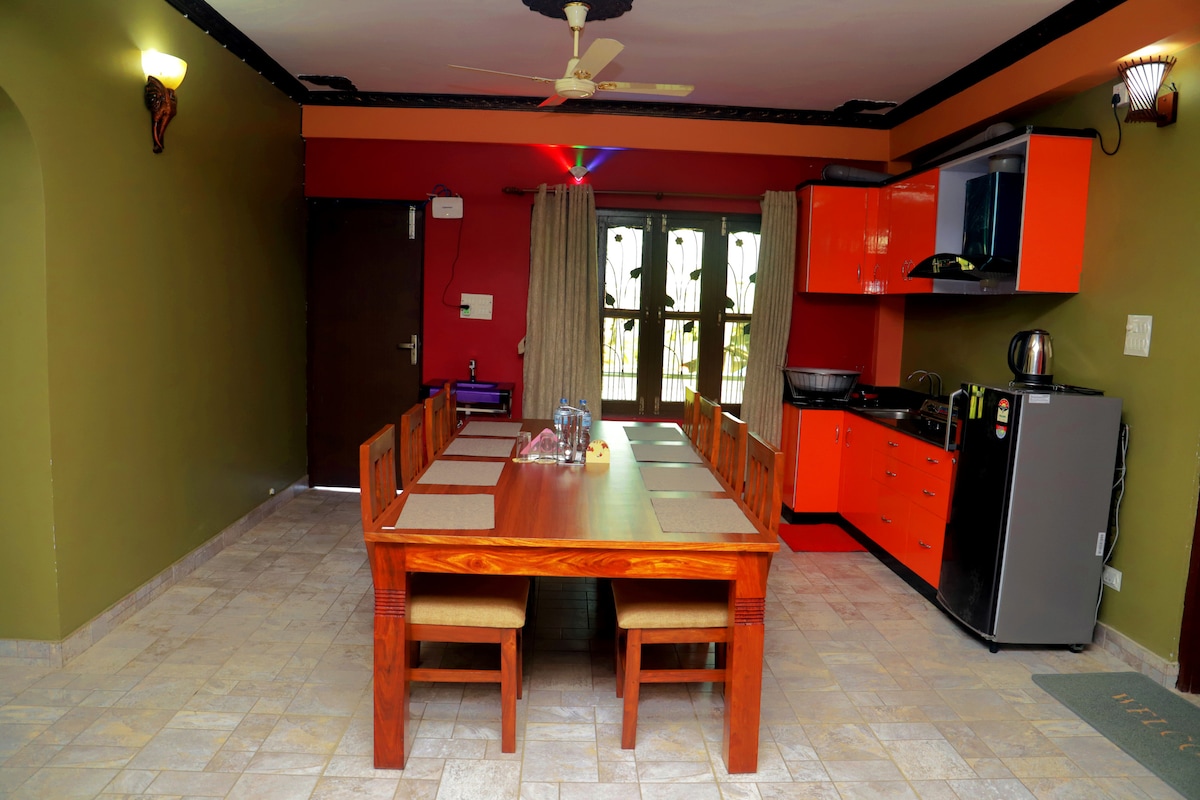 Park Treasure Apartment Hotel .Your Best Home