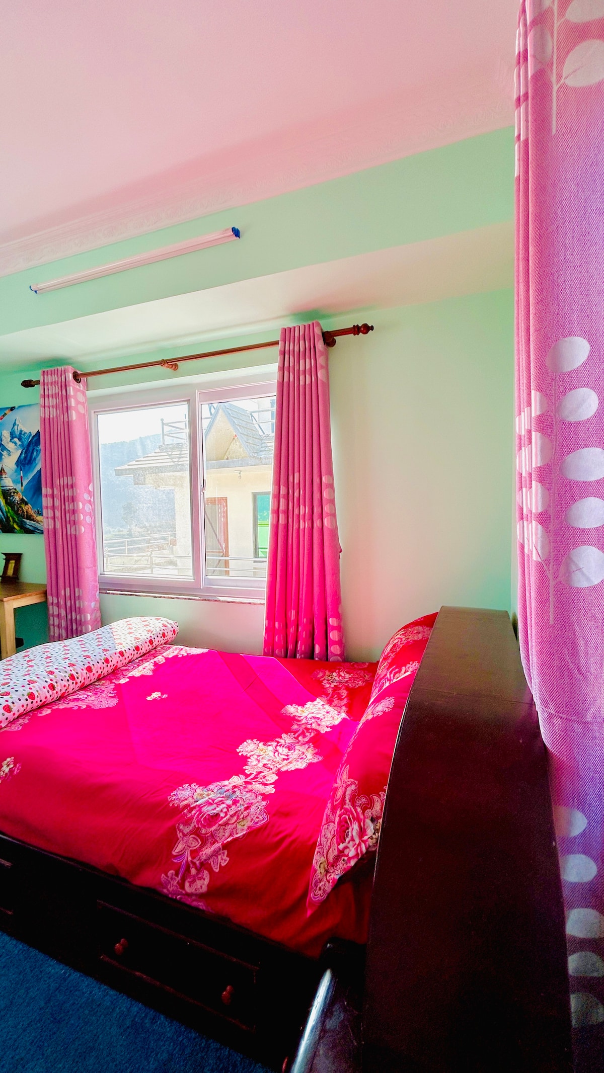 Peaceful Private Room in Banepa Height with Wi-fi. — photo