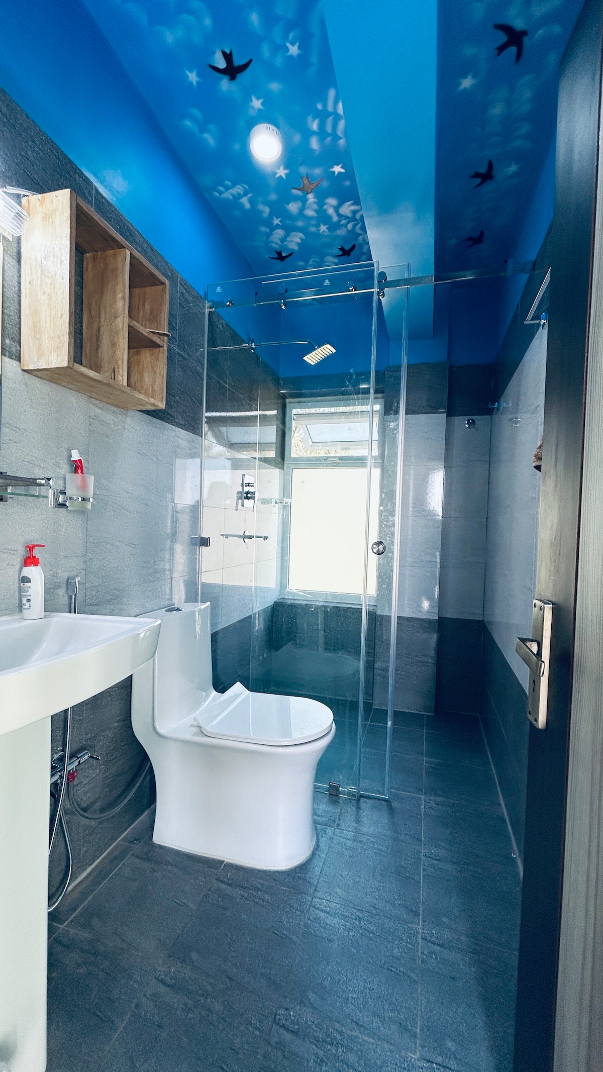 Peaceful Private Room in Banepa Height with Wi-fi. — photo