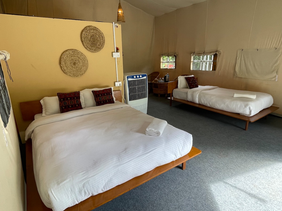 Glampin By Tharu Garden — photo