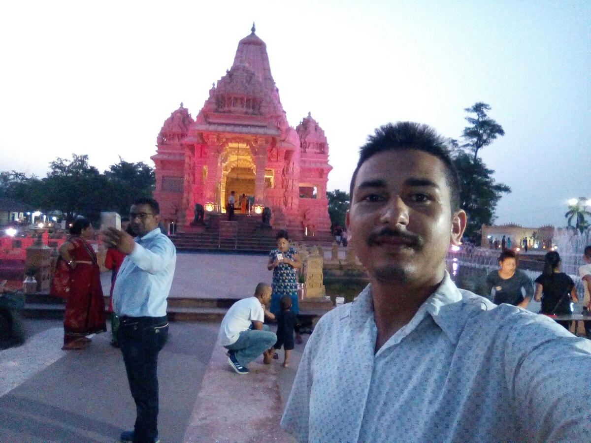 Rapti River Home — photo