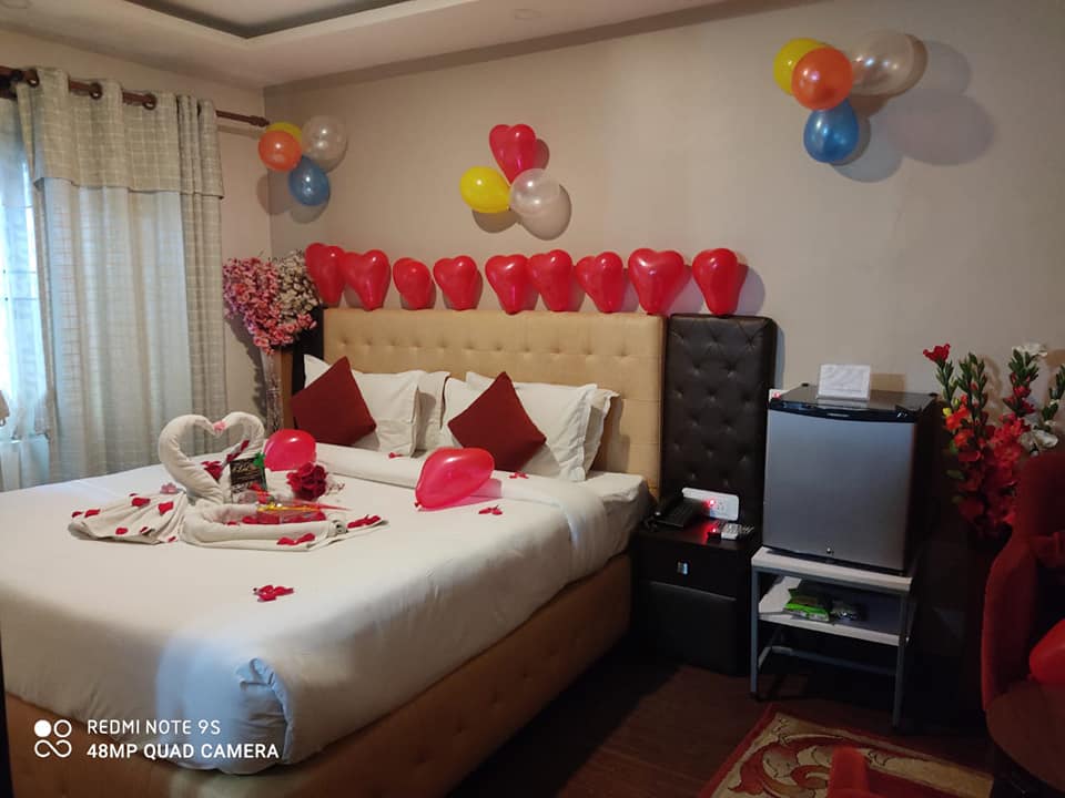 Explore kathmandu with view of pashupathnath-Nepal — photo