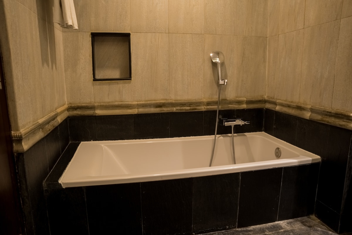 Himalayan Bliss Suite - Free Cable Car Ride — photo