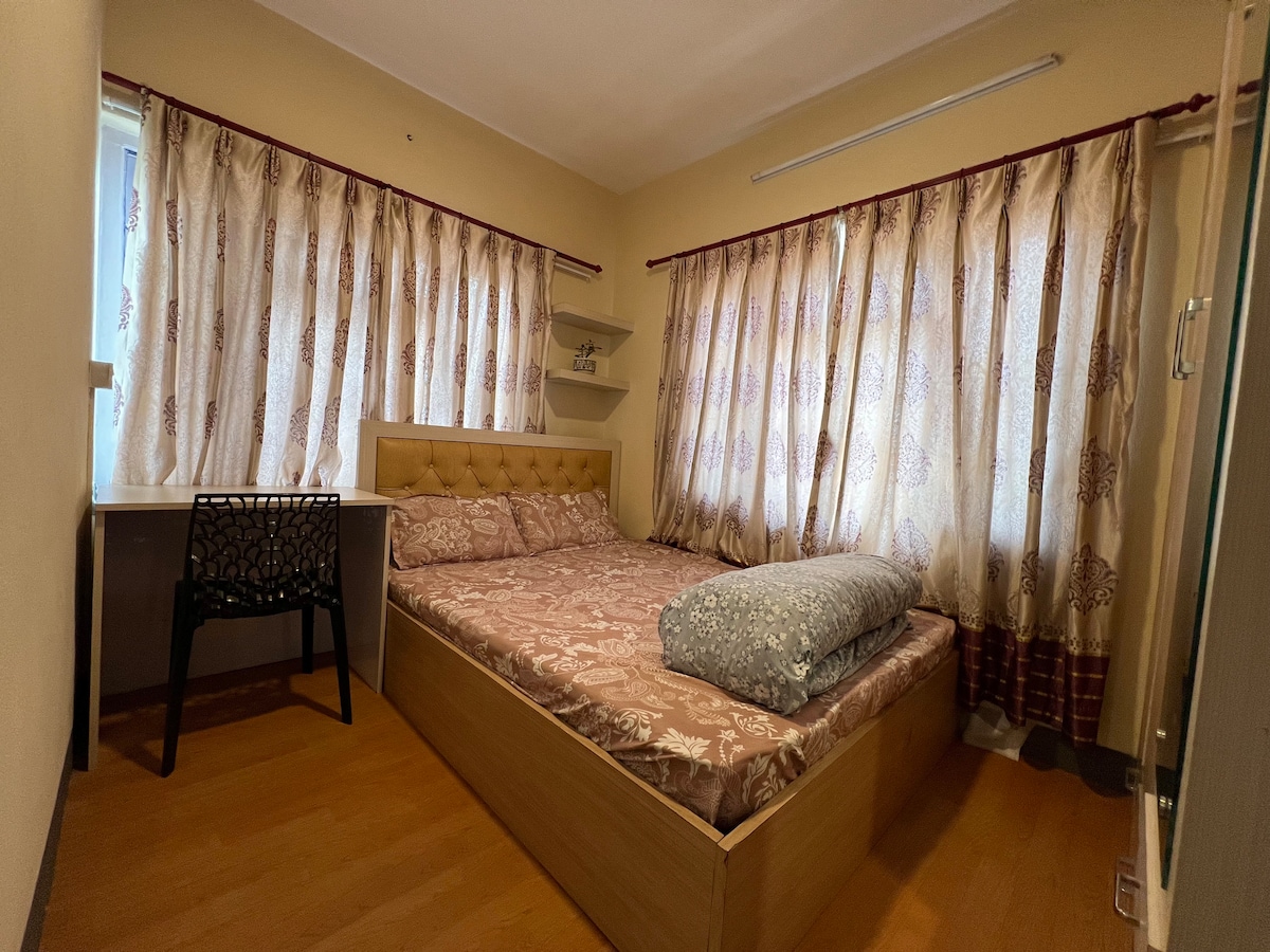 Cozy Modern Studio Apartment I