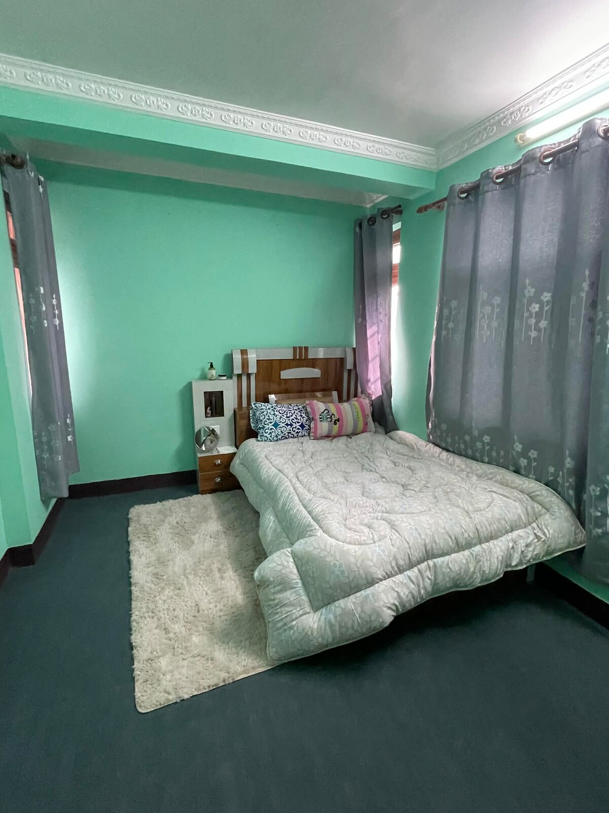 J Resthouse — photo