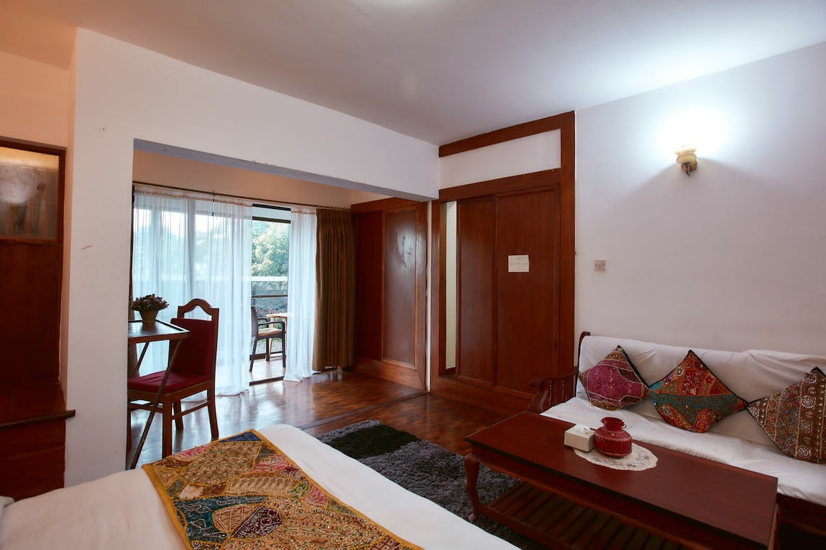 MesmerizingMountain Vila+Kitchen+Huge Space+wifi — photo