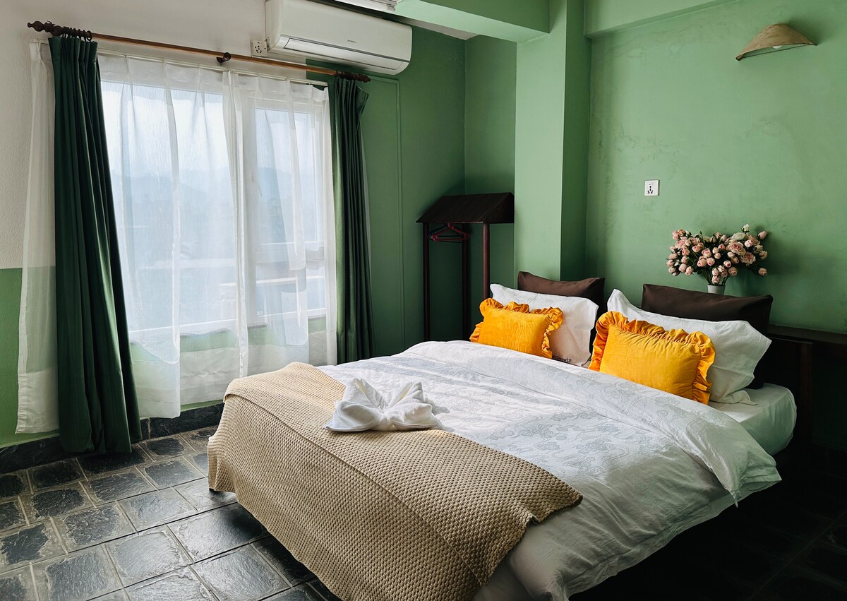 Hotel Darwin near thamel king room rooftop garden — photo