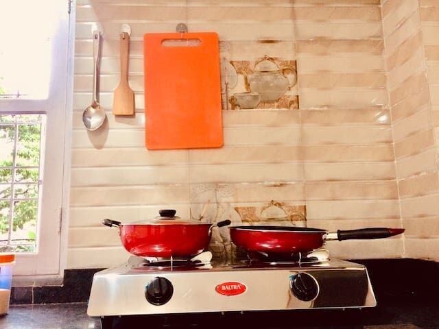 Modern apt for families and friends — photo