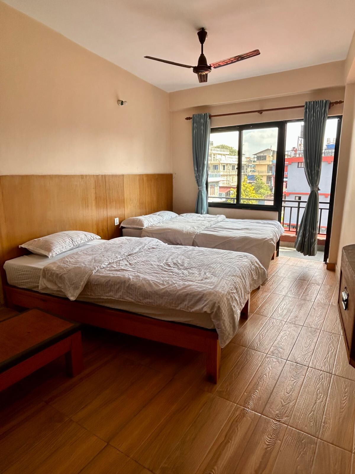 Studio with Balcony (3 adults)