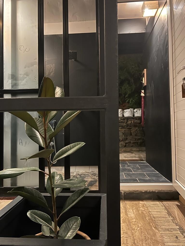 Lake View Room (MARS) — photo