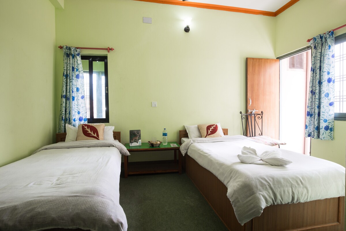 Cosy room at Bishnu Homestay — photo