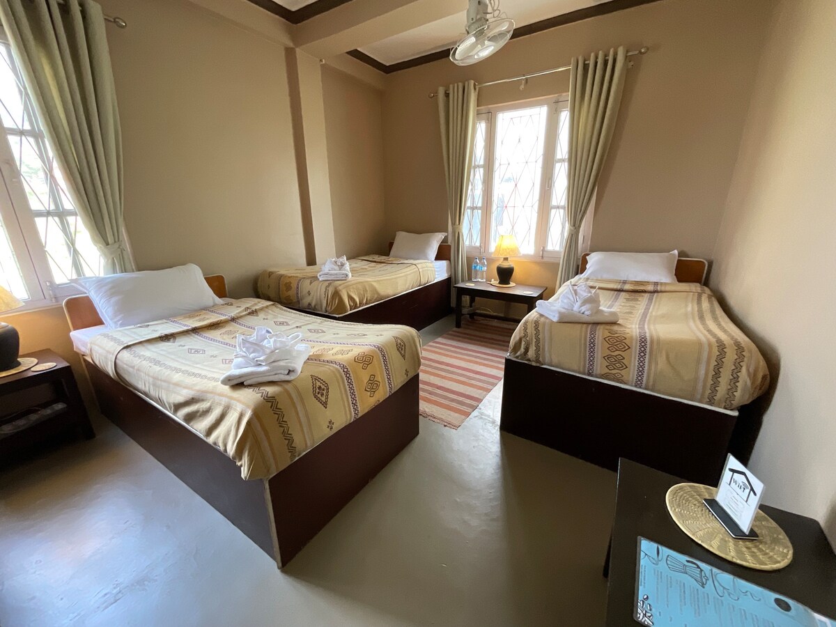 New Hotel Castle / Family Room — photo