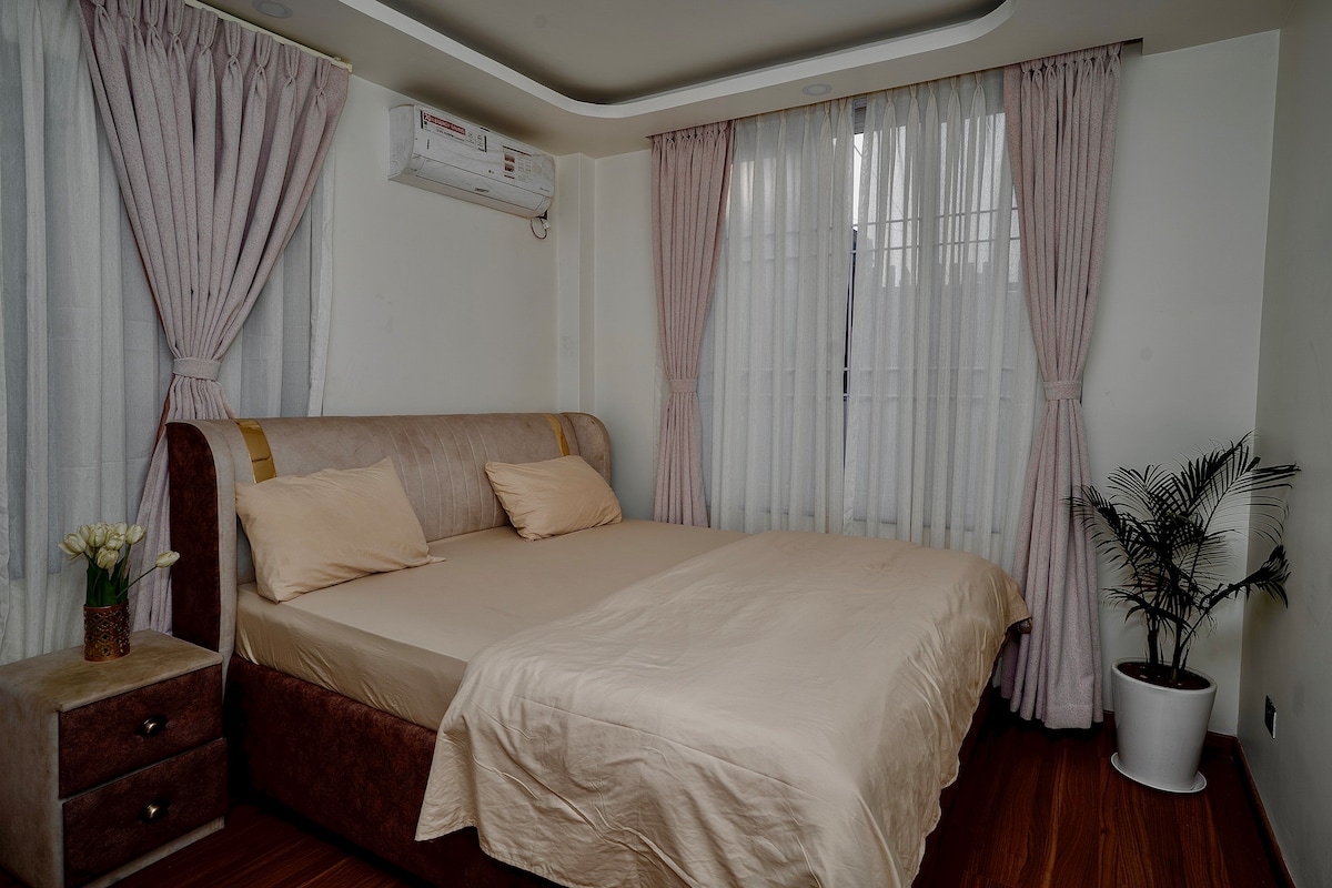 Cozy apartment in short distance to KTM airport — photo