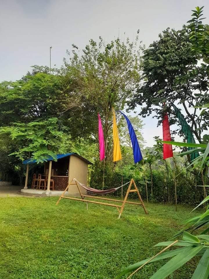 Chitwan Bamboo Lodge — photo