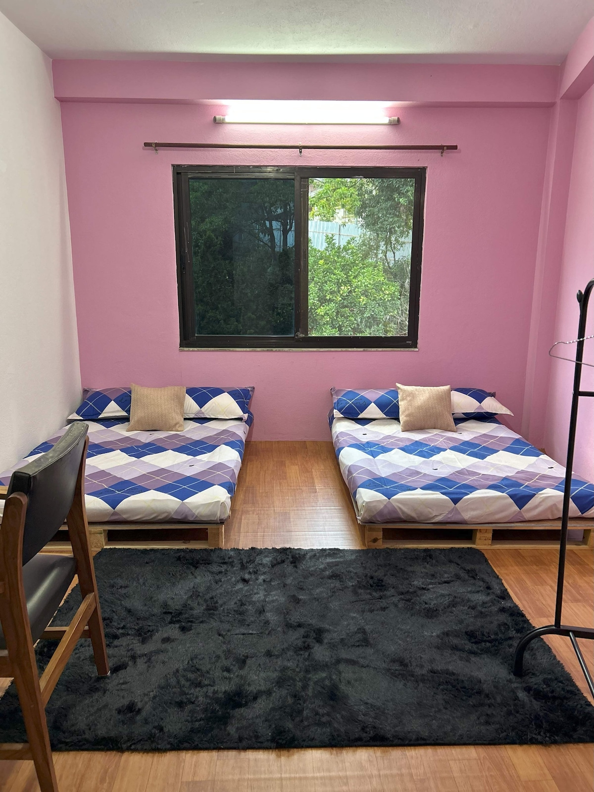 Happy Stay — photo