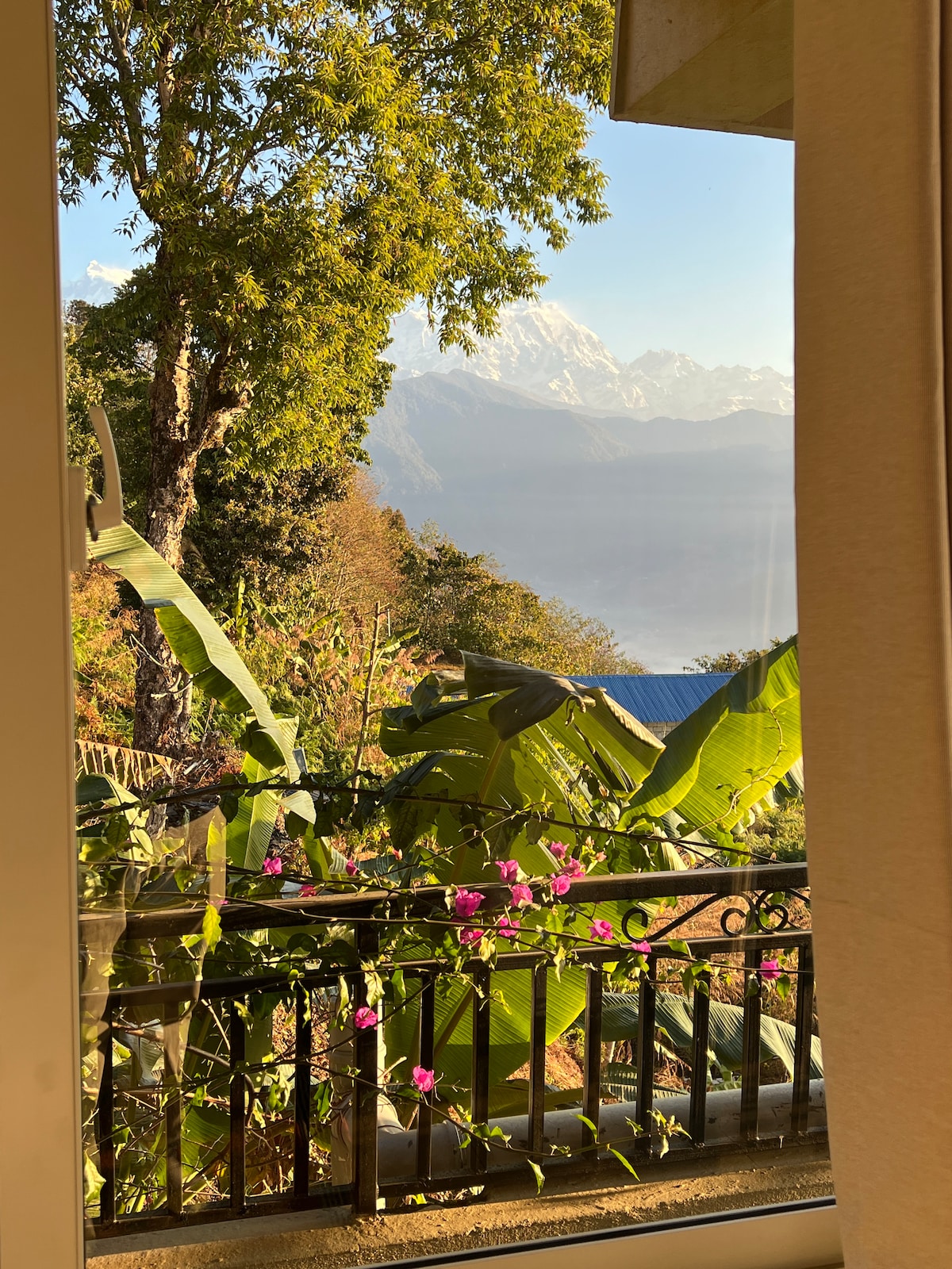 Sarangkot Sunrise Apartment — photo